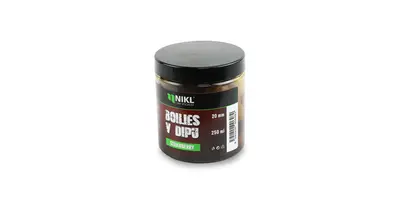 NIKL Boilies v dipu STRAWBERRY - 250ml