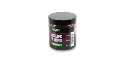 NIKL Boilies v dipu GIGANTICA - 250ml